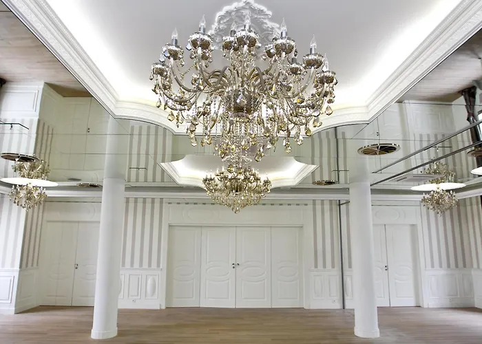 Hotel Palac Domaniowski